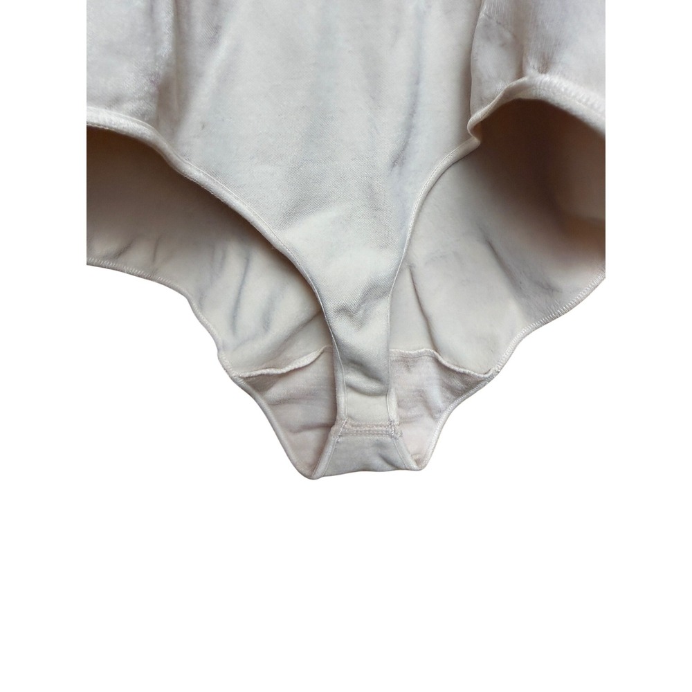 NWT Yitty Nearly Naked Shaping Thong Bodysuit Bad 4‎ Beige BU2251651 M/L - Picture 9 of 10
